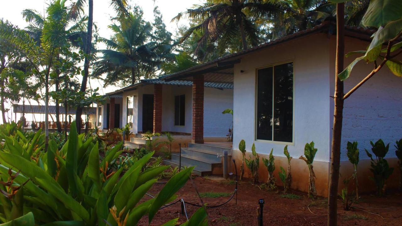 Vishraanti Beach Stay Kumta Ngoại thất bức ảnh